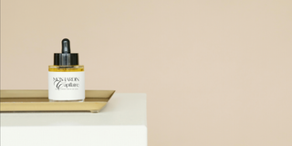 Routine capillaire minimaliste : les 3 produits indispensables pour des cheveux sains
